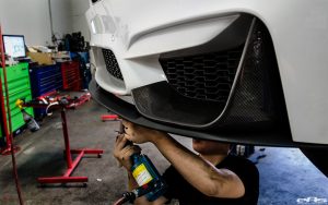 Alpine White F82 BMW M4 with M Performance Parts by EAS (5)