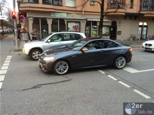 2016 BMW M2 Coupe Spotted in Mineral Grey (2)