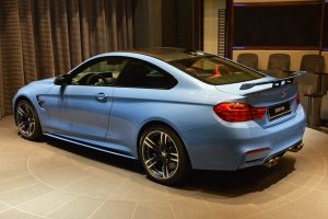 Yas Marina Blue F82 BMW M4  (14)