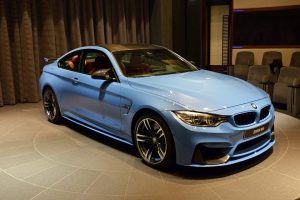 Yas Marina Blue F82 BMW M4  (4)