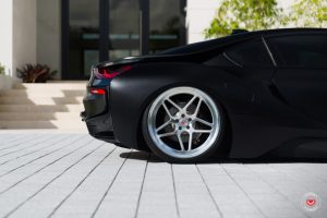 BMW i8 Bagging Treatment by Vossen Wheels (13)