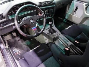 E30 BMW M3 V10
