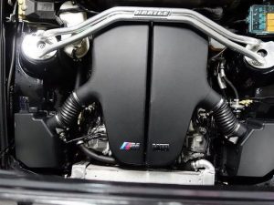 E30 BMW M3 V10