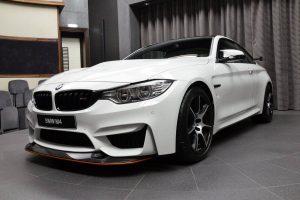 Alpine White BMW M4 GTS (13)