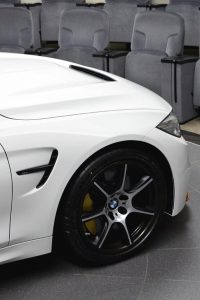 Alpine White BMW M4 GTS (29)