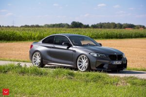 2016-bmw-m2-coupe-on-vossen-wheels-4