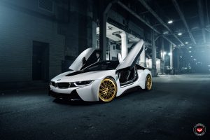 bmw-i8-looks-on-vossen-wheels-7