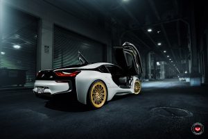 bmw-i8-looks-on-vossen-wheels-9