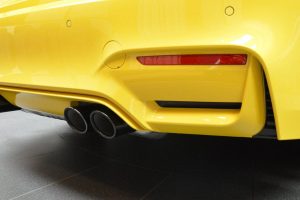 speed-yellow-bmw-m3-11