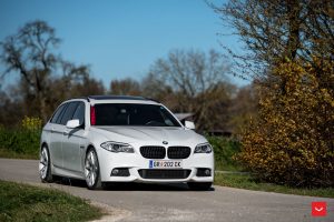 bmw-5-series-touring-rides-on-vossen-wheels-2