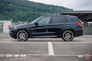 bmw-x5-on-vossen-wheels-8