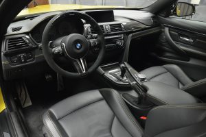 Austin Yellow F8 BMW M4 in Abu Dhabi (16)