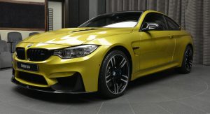 Austin Yellow F8 BMW M4 in Abu Dhabi (23)