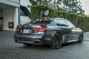 BMW 7-Series Wrapped in V-FF 107 Wheels (6)