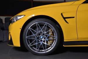 Yellow F82 BMW M4 Individual (21)