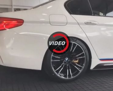 2017 BMW M5 with M Performance Titanium Exhaust